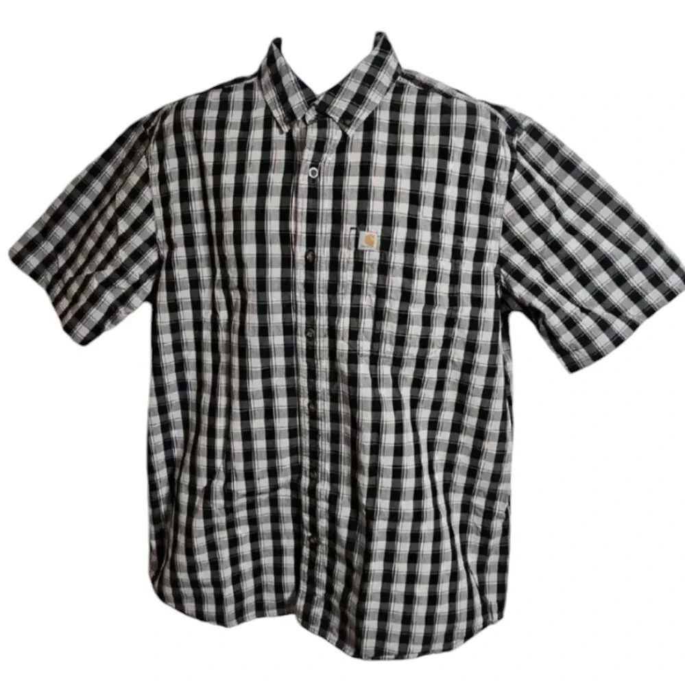 Carhartt Men’s L Relaxed Fit Black Gray Plaid Short Sleeve Shirt Grunge Workwear - Picture 2 of 4